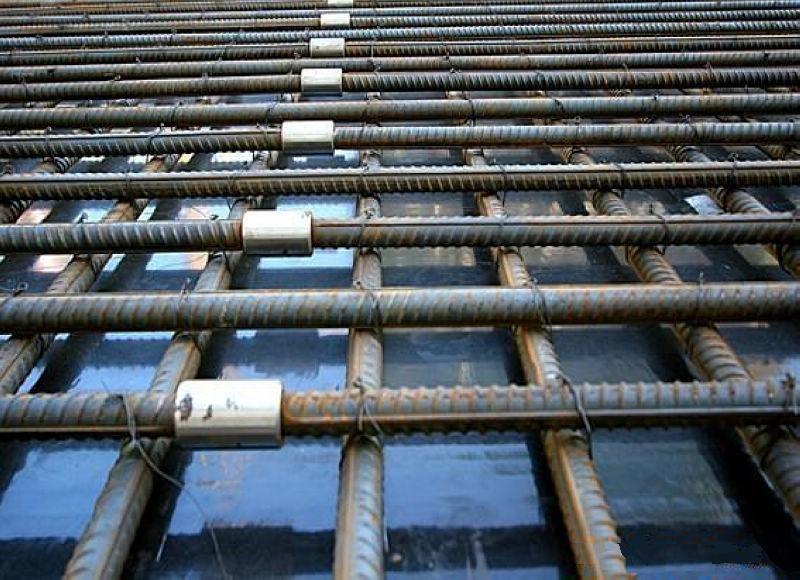 贺州为什么建楼房时，要在钢筋上加一排小圆环？原来作用这么大